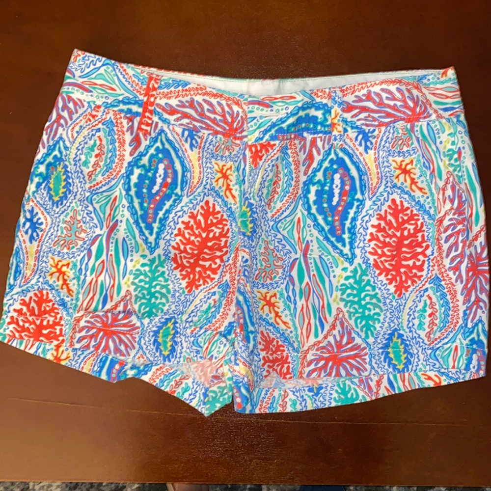 Women’s shorts size 10